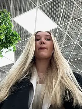 MariaTull online show from February 20, 1:08 pm