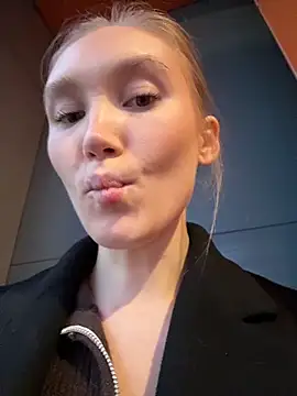 MariaTull online show from October 29, 1:46 pm