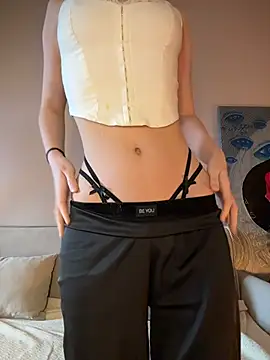 MariaTull online show from November 8, 6:24 am