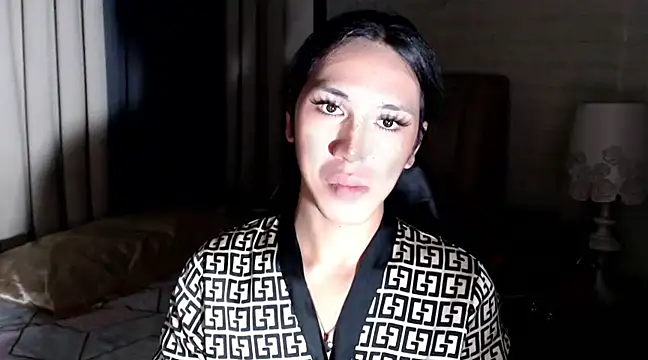 Ts glamxxxx online show from December 10, 9:01 am