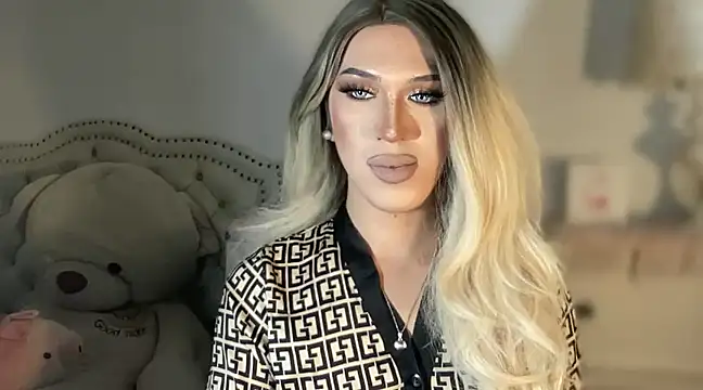 Ts glamxxxx online show from March 7, 7:49 pm