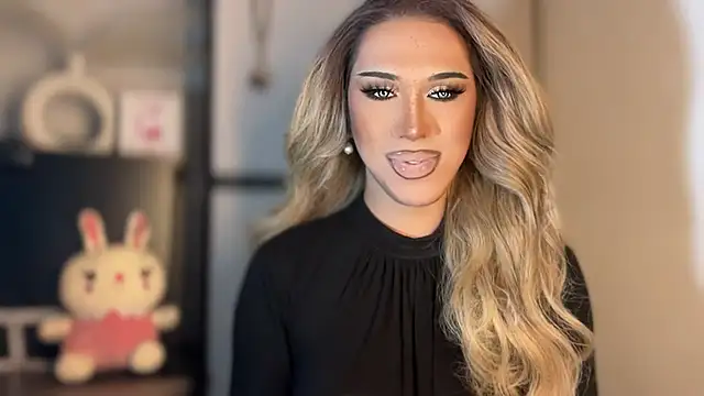 Ts glamxxxx online show from November 20, 12:11 am