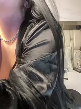 ALISSON FOXXX1 online show from March 2, 11:42 pm