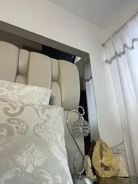 ALISSON FOXXX1 online show from March 19, 4:55 pm