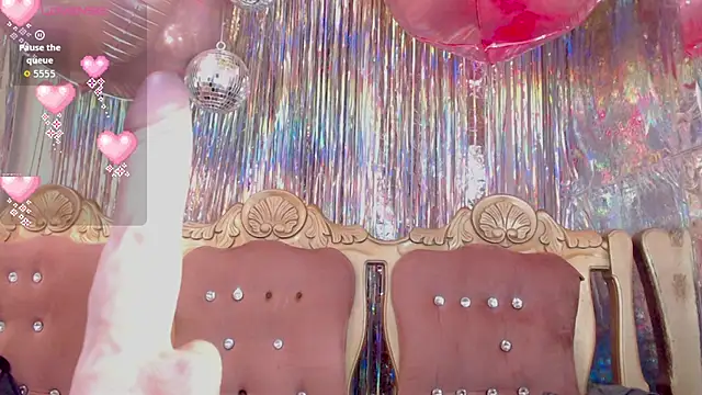 Snapshot of slutty_hotwife chatting on December 16, 12:10 pm slutty hotwife online show from December 16, 12:10 pm