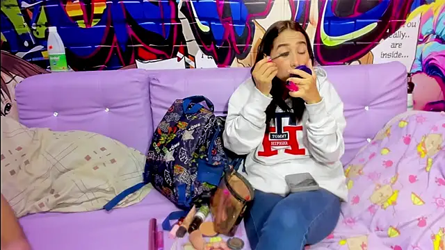 miacam-hot online show from November 13, 12:15 pm