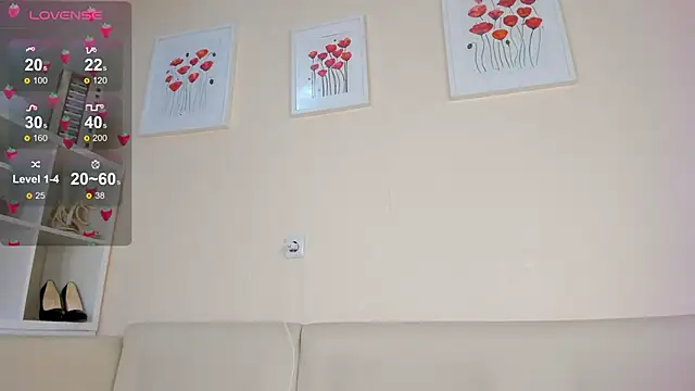 Snapshot of rosa_mariposa_ chatting on March 4, 9:11 pm rosa mariposa online show from March 4, 9:11 pm