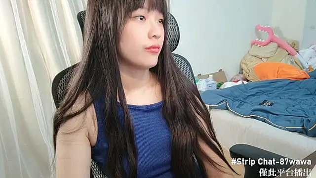 Snapshot of 87wawa chatting on February 28, 8:42 am 87wawa online show from February 28, 8:42 am