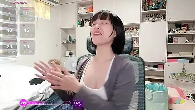 Snapshot of 87wawa chatting on November 29, 6:27 am 87wawa online show from November 29, 6:27 am