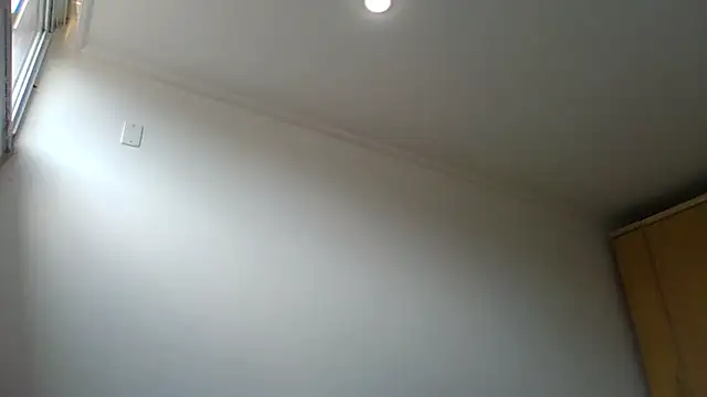 Snapshot of Juninho10c chatting on December 3, 10:13 am Juninho10c online show from December 3, 10:13 am