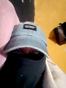 LULE37587001 online show from November 16, 8:47 pm