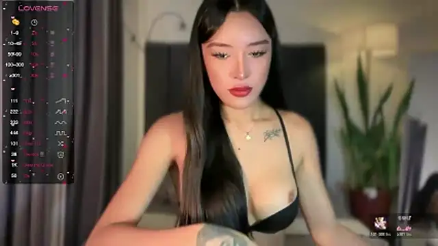 wiggle nibble online show from November 2, 2:30 pm