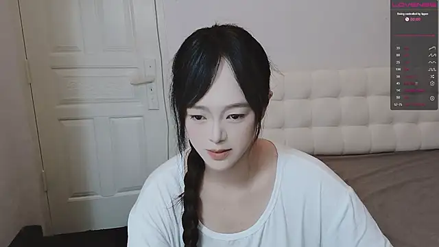 Snapshot of QiuPeiPeimmm chatting on November 10, 12:20 am QiuPeiPeimmm online show from November 10, 12:20 am