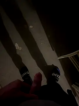 oroszlanw online show from October 12, 3:33 pm