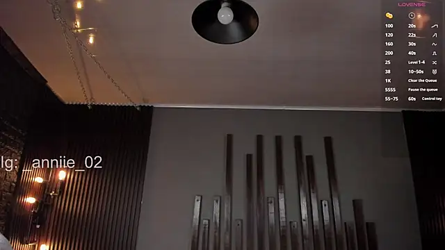 Snapshot of annie_barozzi chatting on March 11, 1:34 pm annie barozzi online show from March 11, 1:34 pm