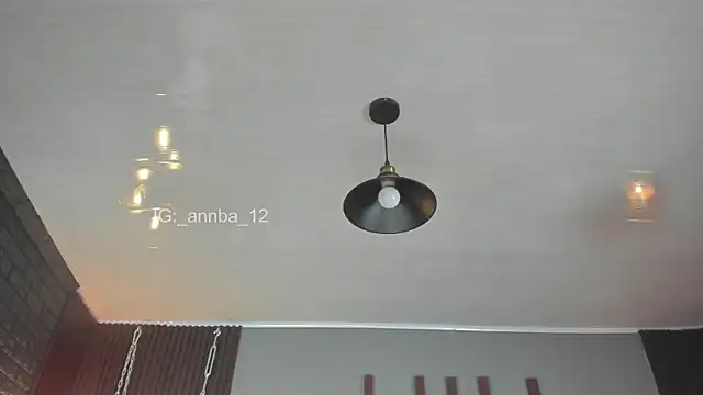 Snapshot of annie_barozzi chatting on October 8, 1:31 pm annie barozzi online show from October 8, 1:31 pm