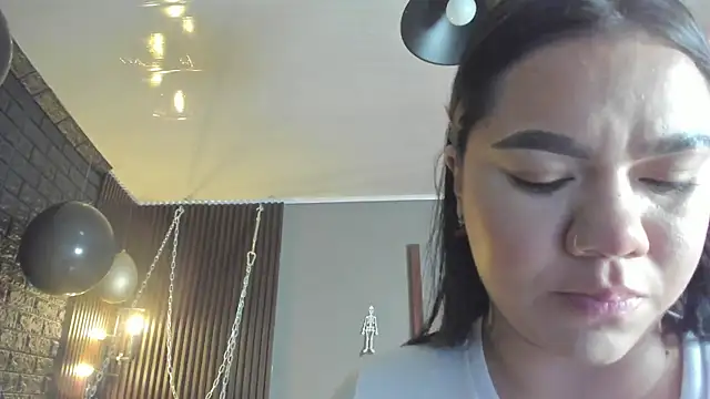 Snapshot of annie_barozzi chatting on October 15, 1:22 pm annie barozzi online show from October 15, 1:22 pm