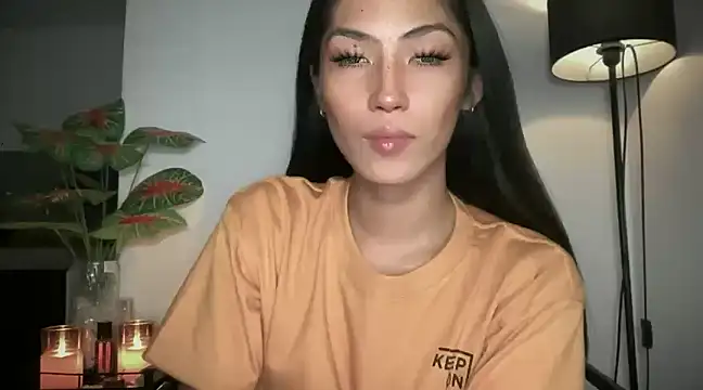 Bella Gordon online show from February 5, 9:18 pm