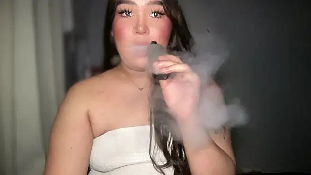 Snapshot of MissCataleyaxxx chatting on December 3, 4:42 am MissCataleyaxxx online show from December 3, 4:42 am