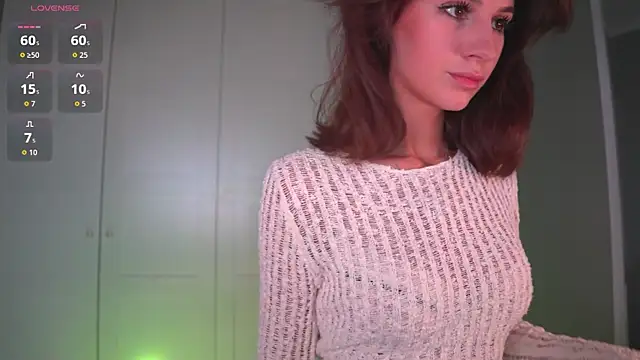 Snapshot of -JuicyMolly- chatting on September 18, 2:08 pm -JuicyMolly- online show from September 18, 2:08 pm
