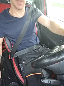 Xcoquinx online show from November 1, 7:32 am