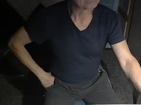 Snapshot of kiam471 chatting on January 21, 8:54 pm kiam471 online show from January 21, 8:54 pm