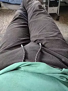 Snapshot of kiam471 chatting on March 15, 8:26 am kiam471 online show from March 15, 8:26 am