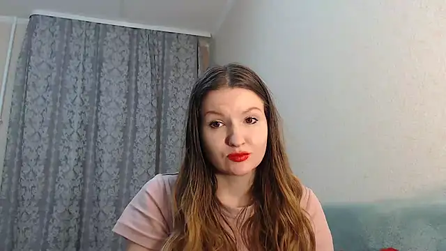 Snapshot of SecretWithJessie chatting on December 18, 5:10 pm SecretWithJessie online show from December 18, 5:10 pm