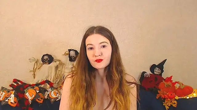 Snapshot of SecretWithJessie chatting on October 16, 6:36 am SecretWithJessie online show from October 16, 6:36 am