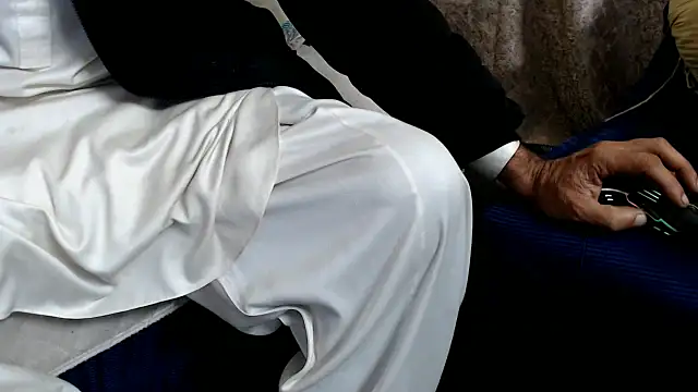 amrozia online show from January 6, 10:57 am