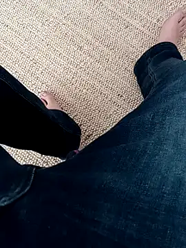 Snapshot of Mark_Dad chatting on December 15, 4:04 pm Mark Dad online show from December 15, 4:04 pm