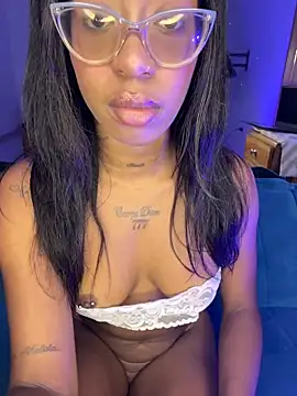 MiaMidnnightt online show from March 29, 7:19 am