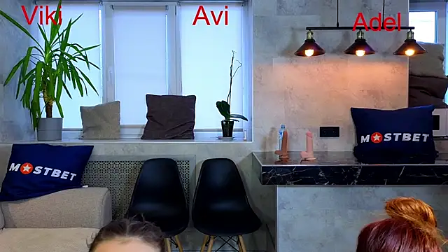 Snapshot of Misss_Vikk chatting on December 14, 9:40 am Misss Vikk online show from December 14, 9:40 am