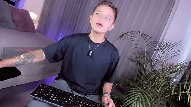 Tim wolf online show from March 20, 8:35 pm