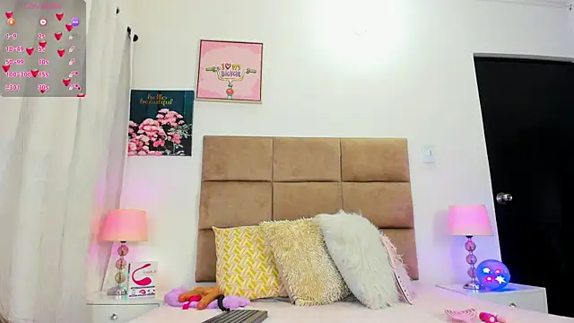 MiaJacksonn online show from January 21, 11:46 am