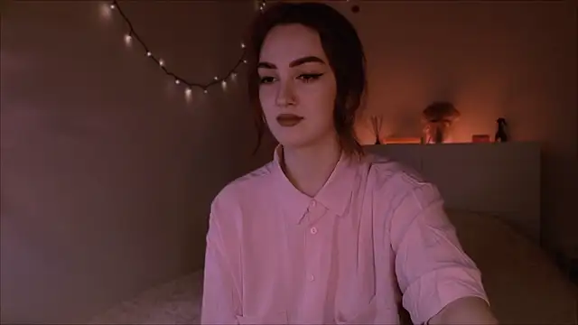 LilyFarey online show from February 23, 8:22 pm