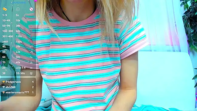 Snapshot of Bell_a_mi_ chatting on February 20, 5:12 am Bell a mi online show from February 20, 5:12 am