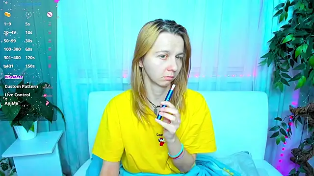 Snapshot of Bell_a_mi_ chatting on March 18, 3:53 am Bell a mi online show from March 18, 3:53 am