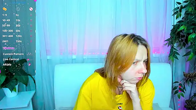 Snapshot of Bell_a_mi_ chatting on March 23, 2:59 am Bell a mi online show from March 23, 2:59 am