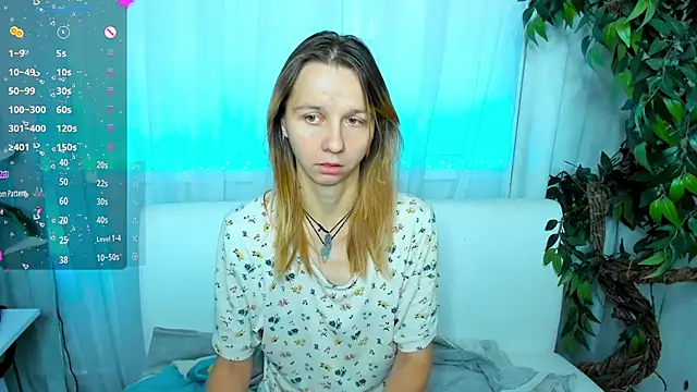 Snapshot of Bell_a_mi_ chatting on September 14, 5:39 am Bell a mi online show from September 14, 5:39 am