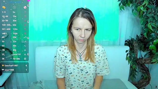 Snapshot of Bell_a_mi_ chatting on September 20, 6:14 am Bell a mi online show from September 20, 6:14 am