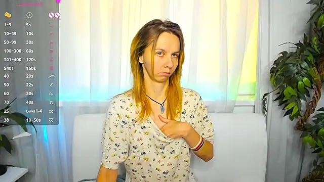 Snapshot of Bell_a_mi_ chatting on September 29, 7:35 am Bell a mi online show from September 29, 7:35 am