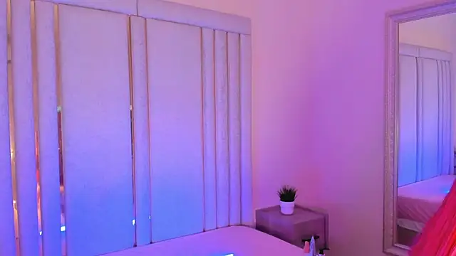 Snapshot of Saekohofman chatting on November 9, 4:22 am Saekohofman online show from November 9, 4:22 am