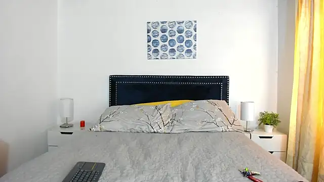 ZulyMichels online show from October 4, 1:31 pm