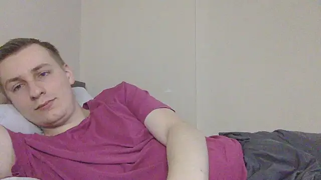 Snapshot of your_andy chatting on November 17, 7:25 am your andy online show from November 17, 7:25 am