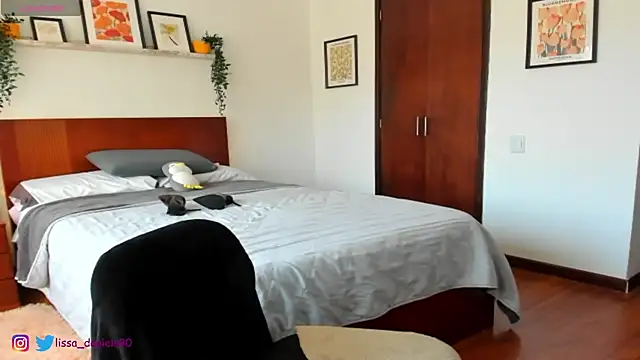 Lissa112 online show from December 13, 6:38 pm