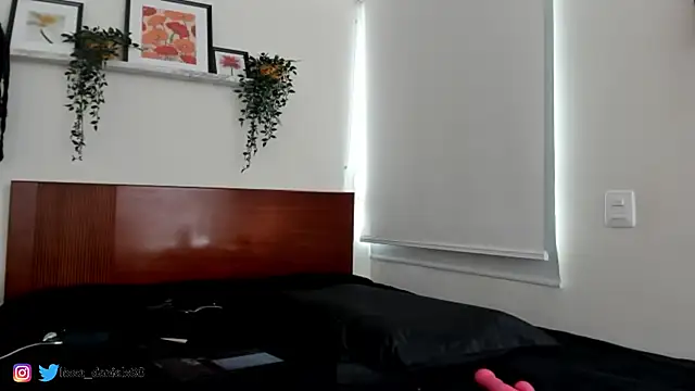 Lissa112 online show from October 21, 3:35 pm