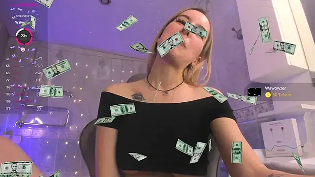 Snapshot of Fire_moth chatting on March 10, 9:43 am Fire moth online show from March 10, 9:43 am