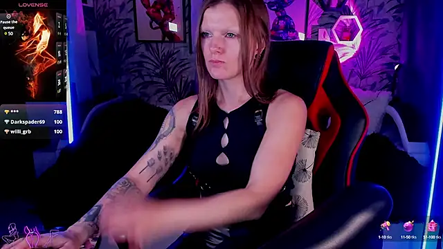 Devi Evi online show from January 20, 8:29 pm