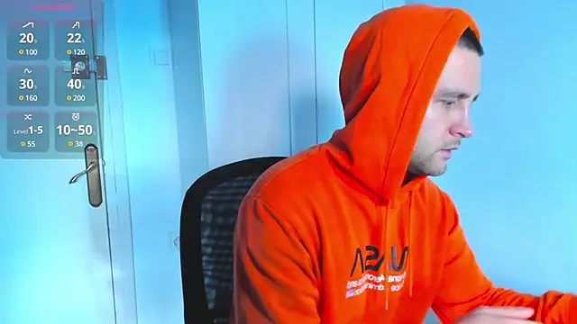 Snapshot of HonestAndrew chatting on January 18, 10:49 am HonestAndrew online show from January 18, 10:49 am